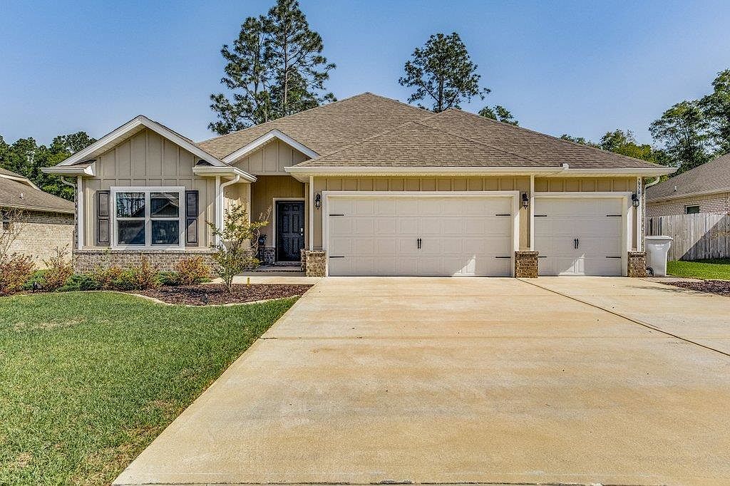 shima　2/4 7976 Silver Maple Dr, Milton, FL 32583 | Zillow