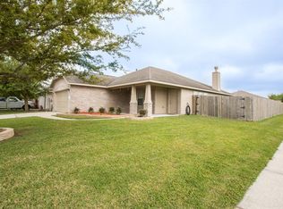 7802 Diamond Oak Dr, Texas City, TX 77591
