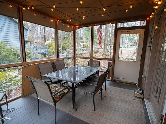 5th image of 2 Roamingwood Rd