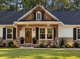 1600 Stukes Rd, Manning, SC 29102