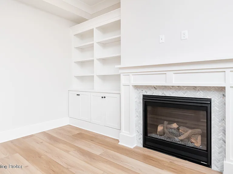 6100 Passionflower Dr #101 — Photo 20