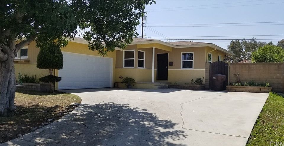 1st image of 703 Ocala Ave