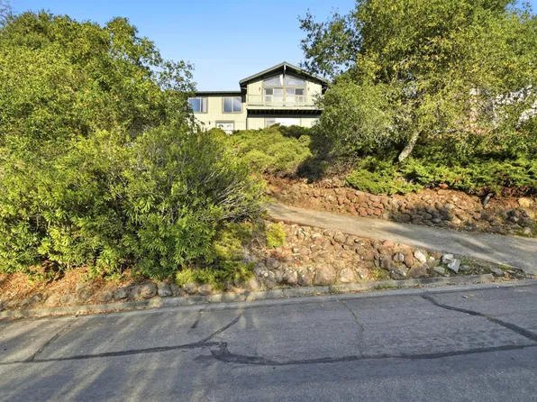 5827 La Cuesta Drive, Santa Rosa, CA 95409