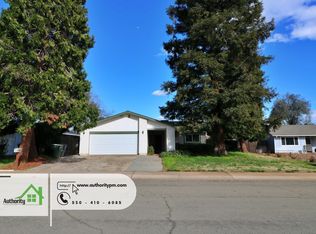 3751 Harrow Ct, Redding, CA 96002