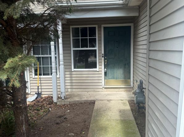 108 Periwinkle Dr