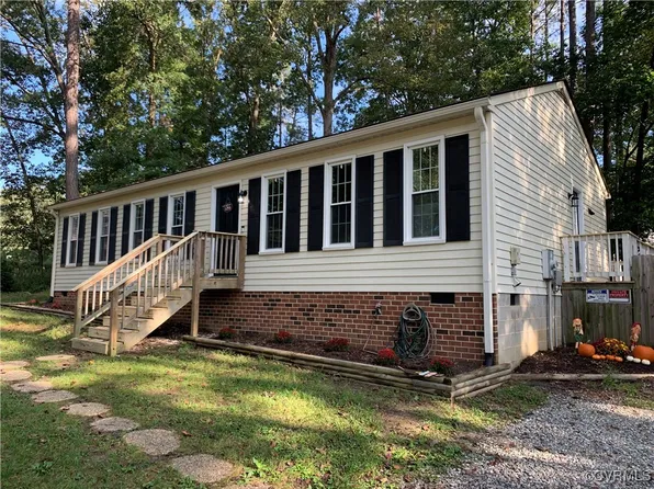 8002 Sussex Ct, Chesterfield, VA 23832