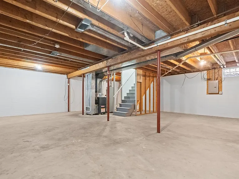184 S Franklin St #A — Photo 20