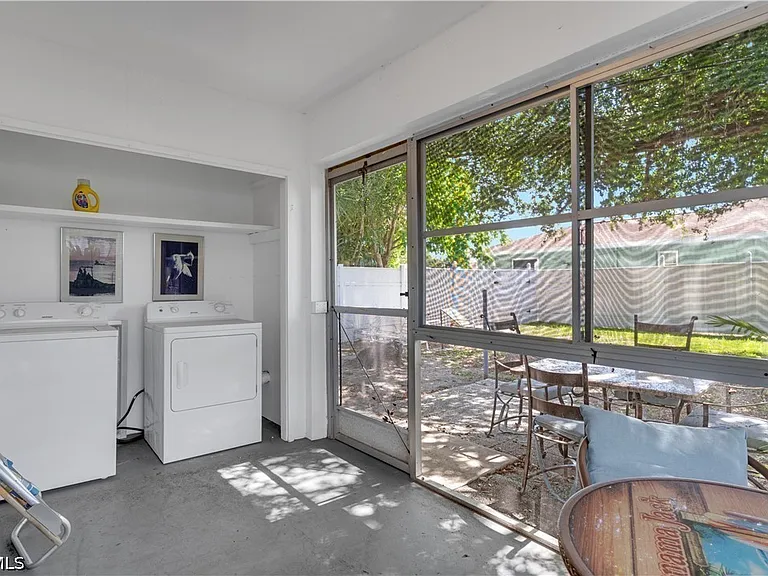 5226 Coronado Pkwy #A — Photo 12