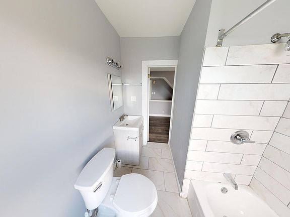 2nd image of 2400 E Dauphin St APT 2