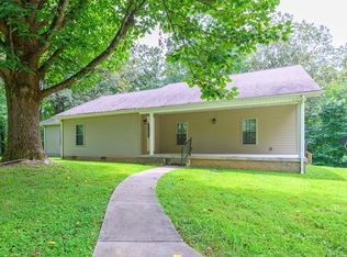 1704 Gobler Ford Rd, Lewisport, KY 42351