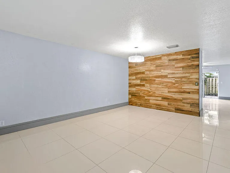 952 Summit Lake Dr — Photo 6