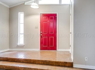 13305 Southview Ln, Dallas, TX 75240