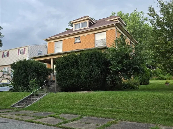222 Lawrence Ave, North Versailles, PA 15137