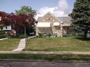 2215 Solly Ave, Philadelphia, PA 19152