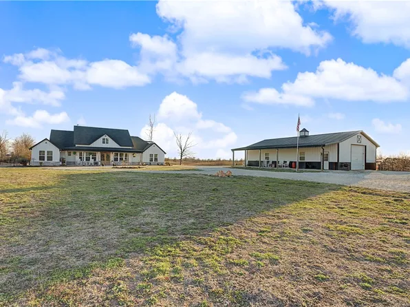 717-719 Evening Star Rd, Bentonville, AR 72713