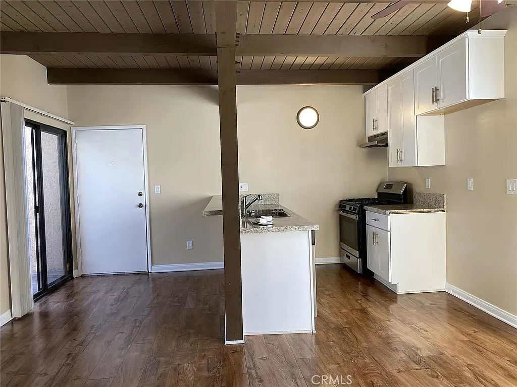 1 bed, 650 sqft, $2,295 — Photo 2