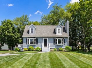 151 Whitehall Rd, Amesbury, MA 01913