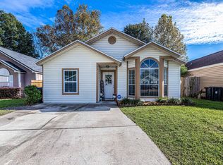 1853 Mackenzie Ct N, Middleburg, FL 32068