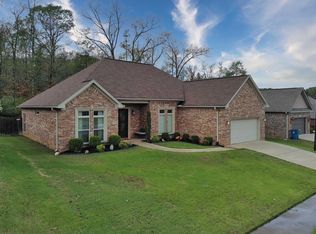 1158 Oak Glenn Loop, Bryant, AR 72022