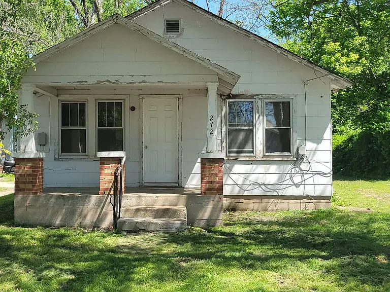 272 Cornelison St — Photo 1