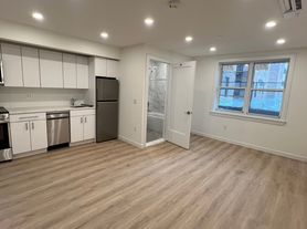 39-38 47th Ave