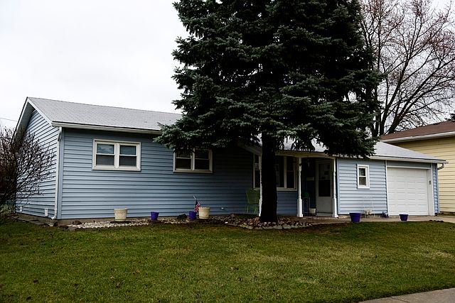 1st image of 16813 Le Claire Ave