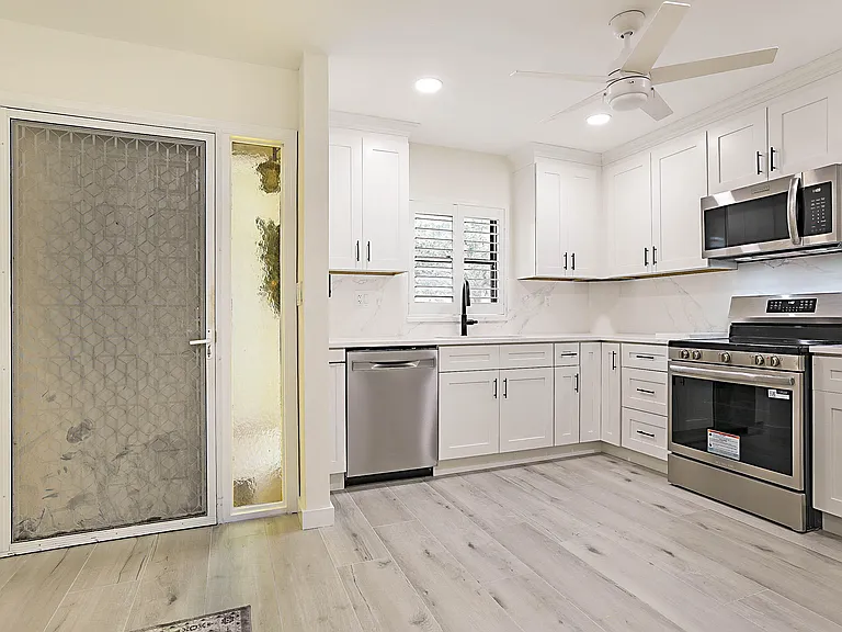 300 Intracoastal Pl #203 — Photo 10