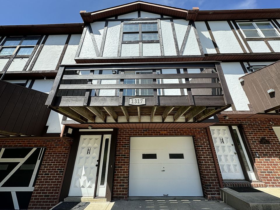 1st image of 1317 Perry Ave #1