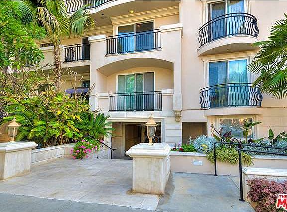3rd image of 1450 S Beverly Dr APT 203