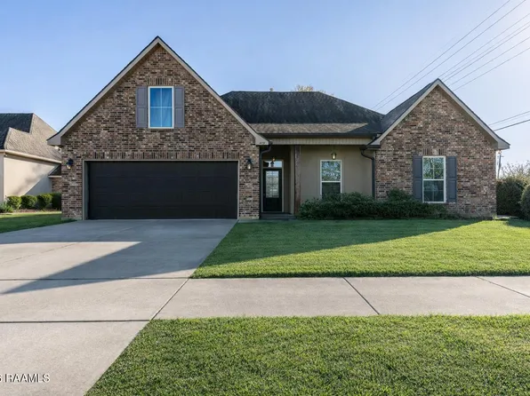 409 Victoria Lights Ln, Broussard, LA 70518