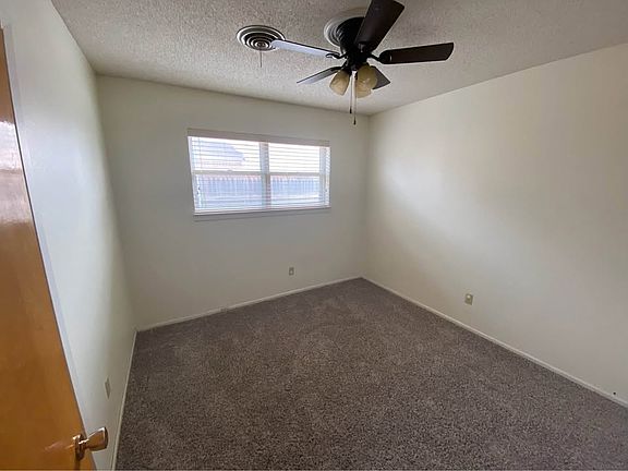 4th image of 5711 SW 37th Ave