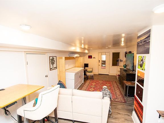 3rd image of 159 Peralta Ave #D