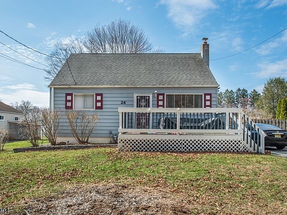 2nd image of 26 Green Rd