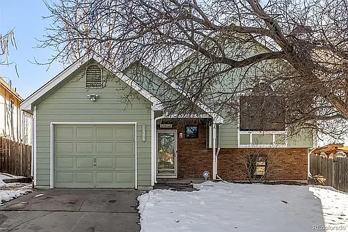 18296 E Layton Pl Photo 1
