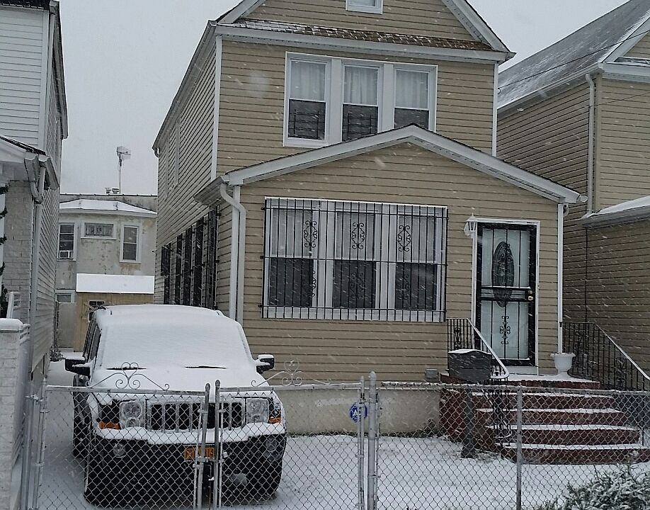 1st image of 16704 111th Ave