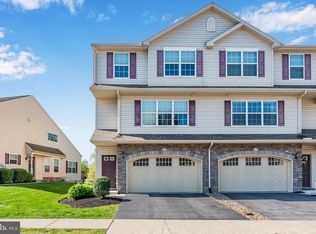 121 Needlewood Dr, Harrisburg, PA 17112