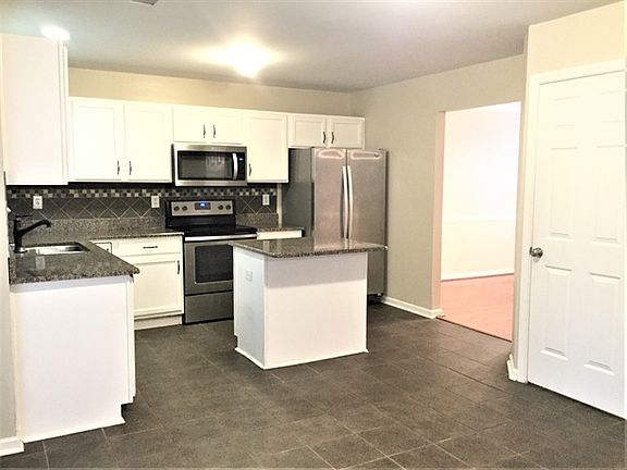 5th image of 13642 Toka Ct