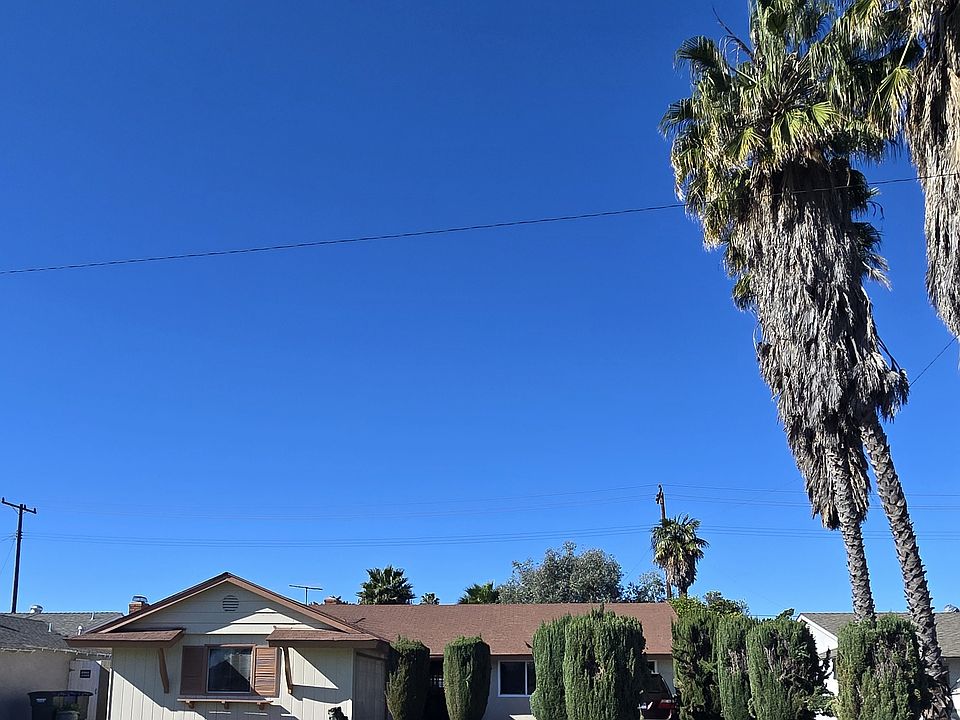 Street View of the front of the home