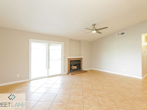 3rd image of 7964 W Mackenzie Dr