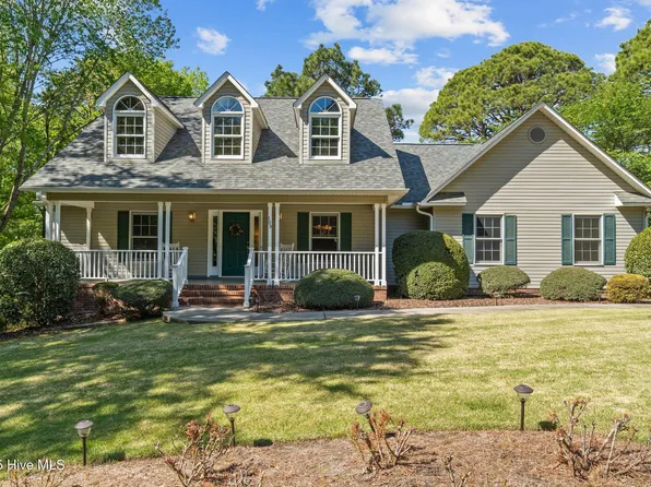 109 Harwich Court, West End, NC 27376