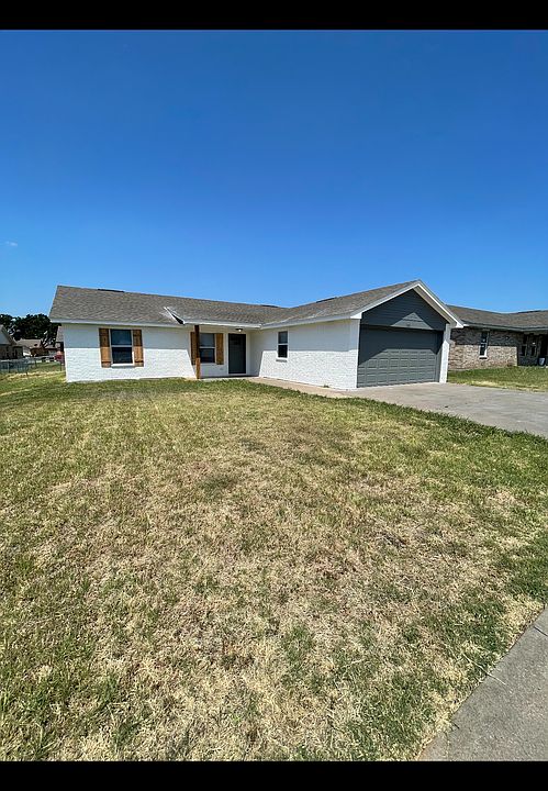 1st image of 302 Sheila Dr