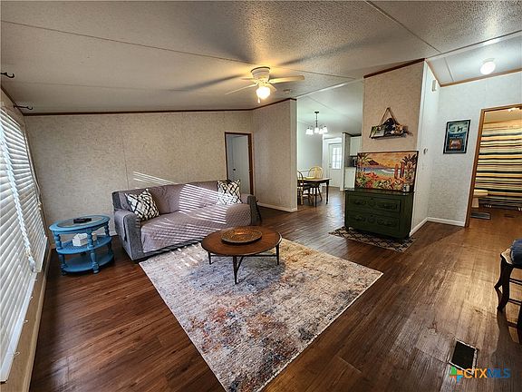 3rd image of 563 Carancahua Blvd