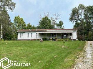 15088 Blackhawk Rd, Ottumwa, IA 52501