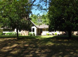 525 Great Oaks Rd, Eads, TN 38028