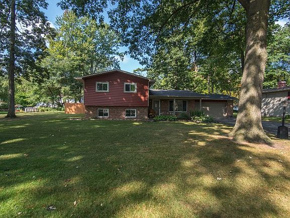 4th image of 3062 E Birch Dr