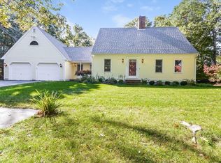 43 Sandwich Rd, Plymouth, MA 02360