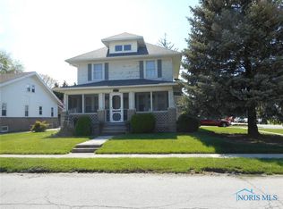 127 N Maple St, Oak Harbor, OH 43449