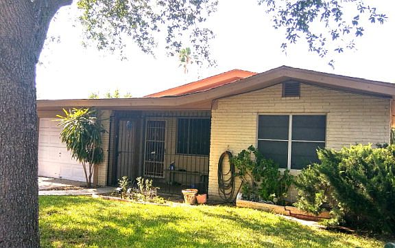 2nd image of 1611 International St