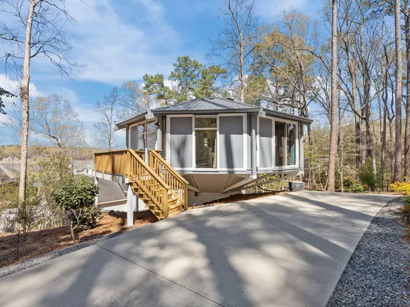 819 & 818 Hilltop Ln, Sanford, NC 27332