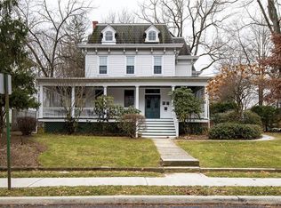 4 2nd St #1, Warwick, NY 10990